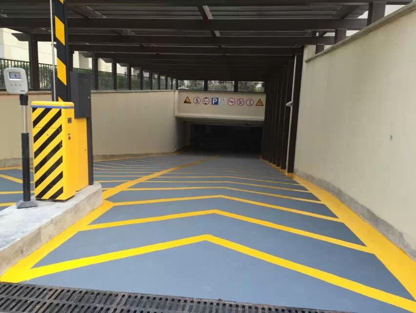 停车场地坪漆施工-广州美地美地坪漆厂家
