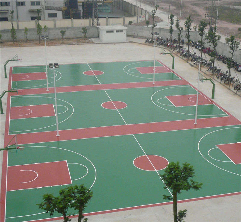室外球场地坪漆施工中常见的两种涂料