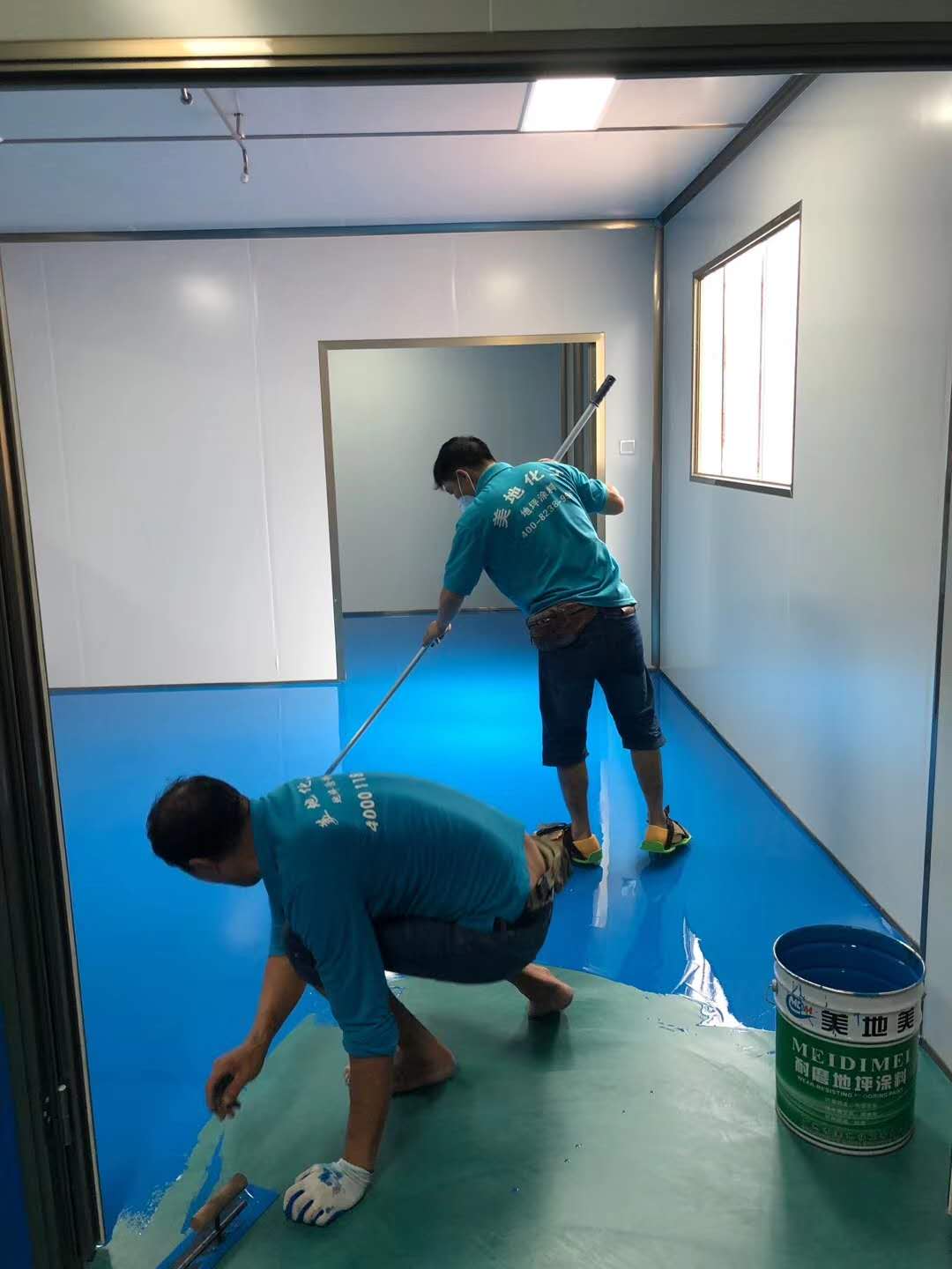 重庆环氧地坪漆施工出现滚筒印怎么办 重庆环氧地坪漆施工出现滚筒印怎么办